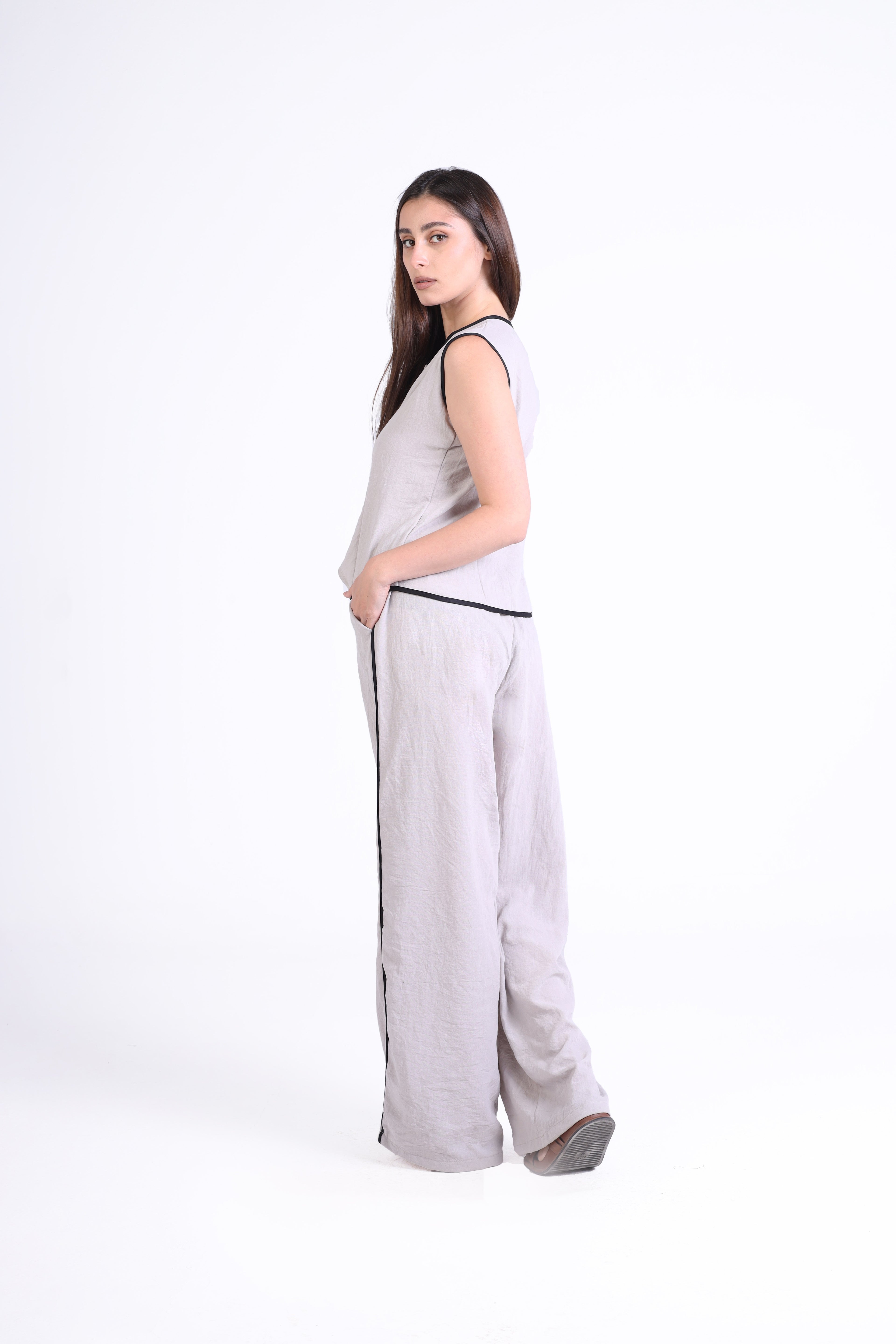 THE CONTOUR PANTS