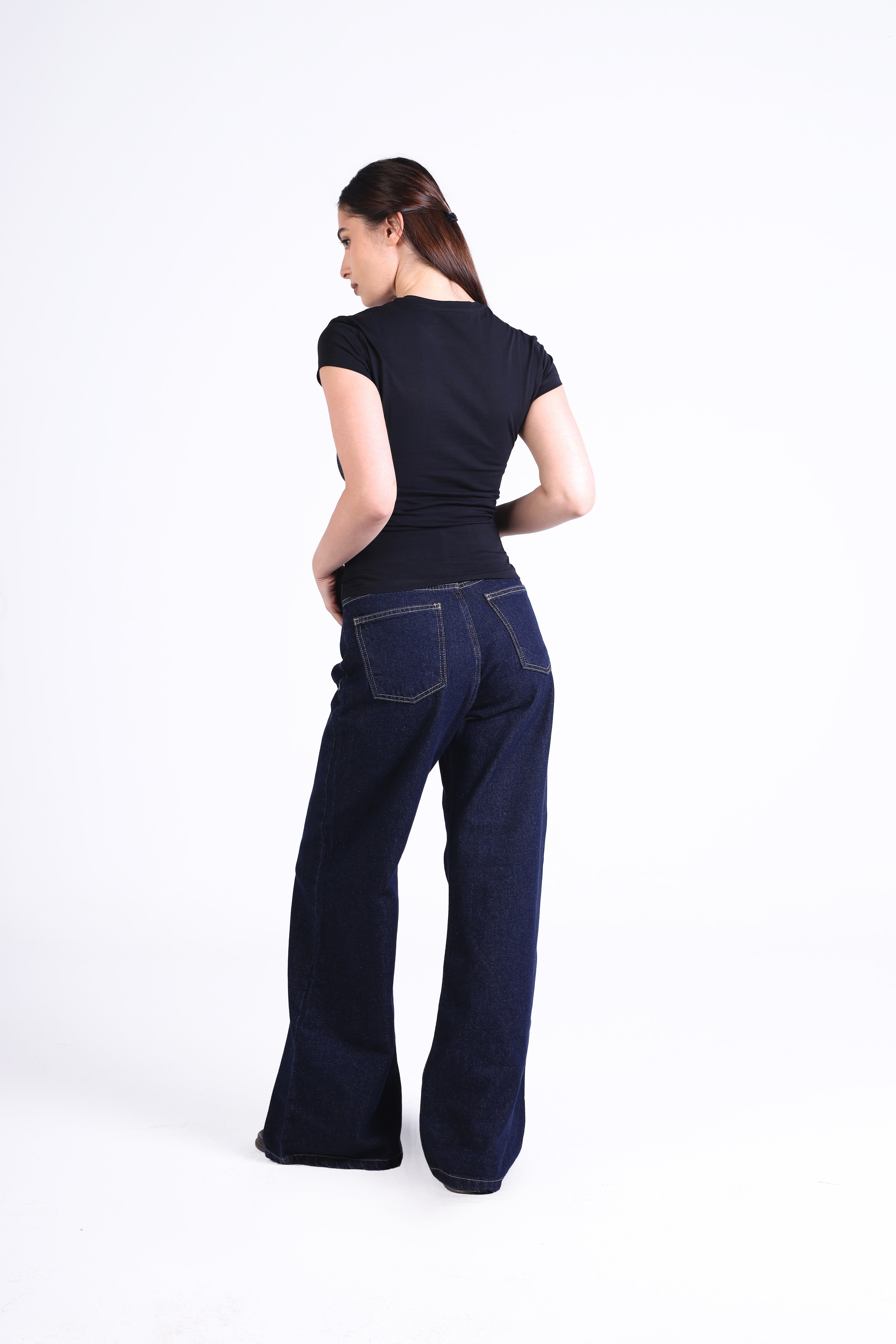 FULL LENGTH BASIC TEE
