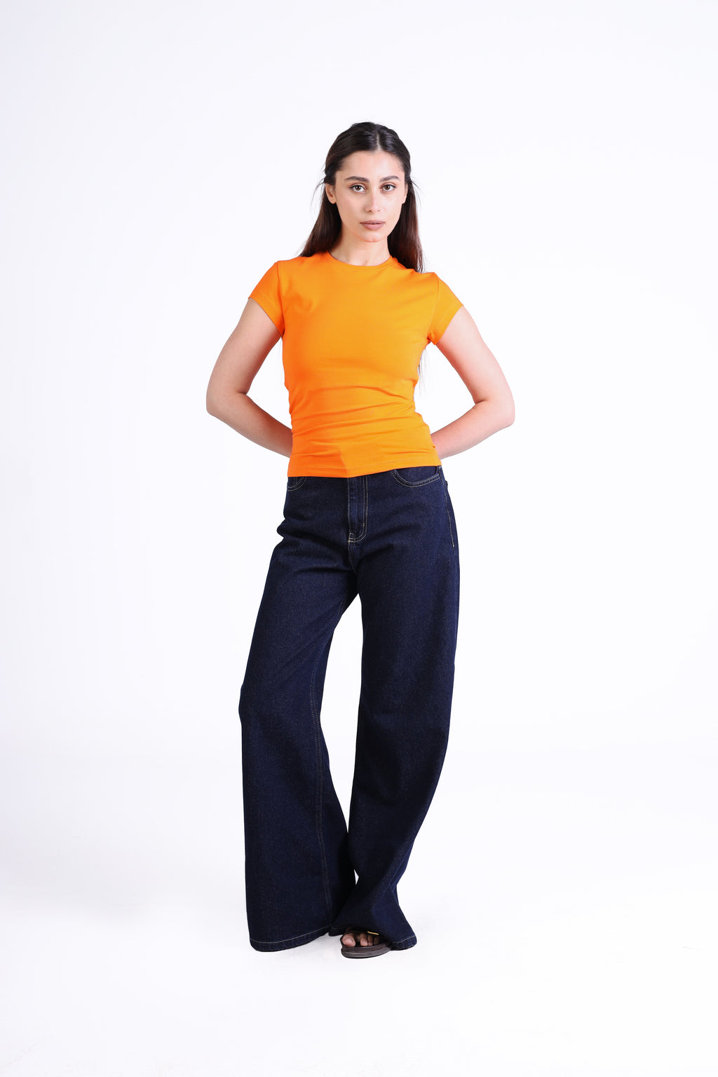 FULL LENGTH BASIC TEE