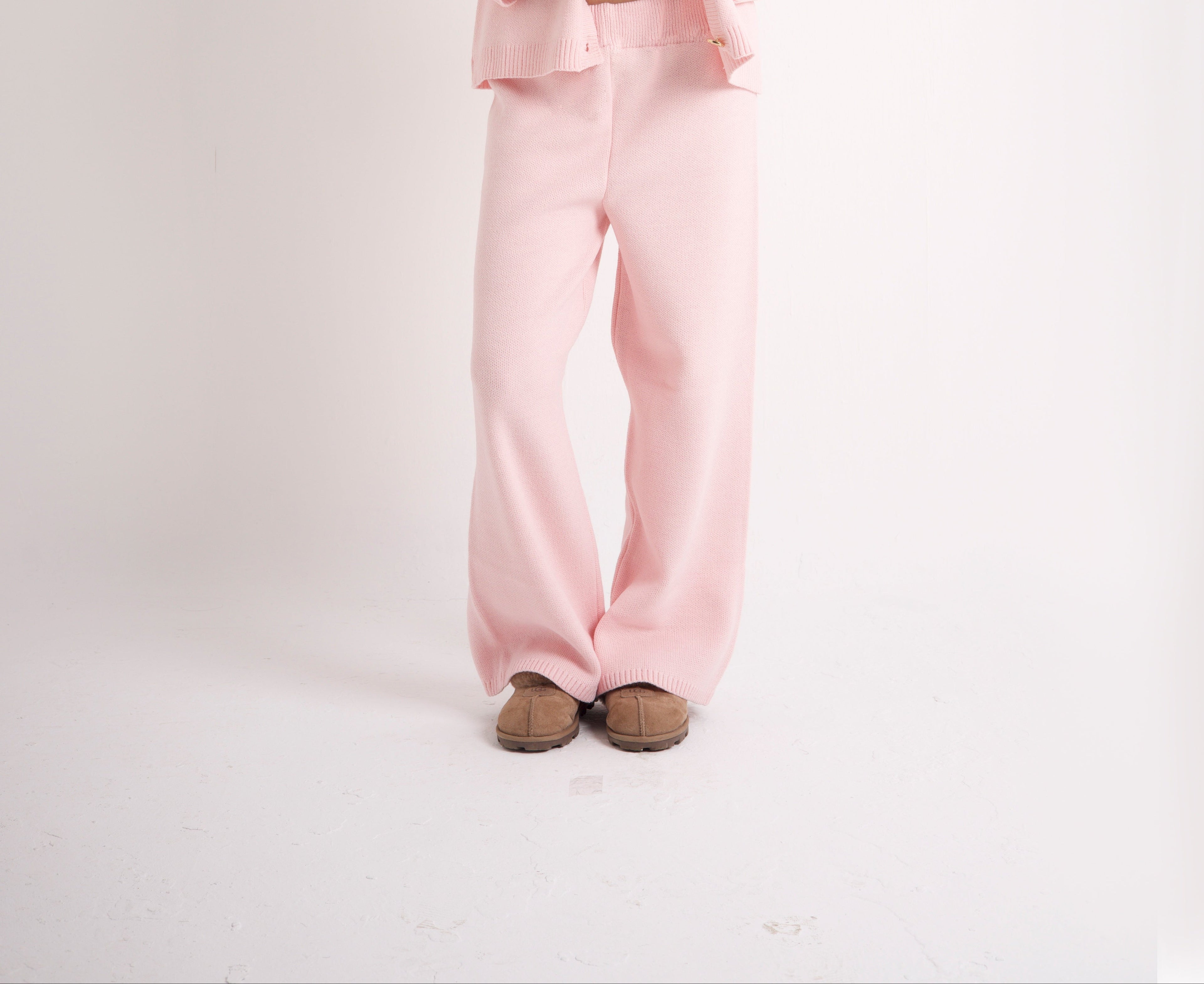 WIDE-LEG KNIT TROUSERS