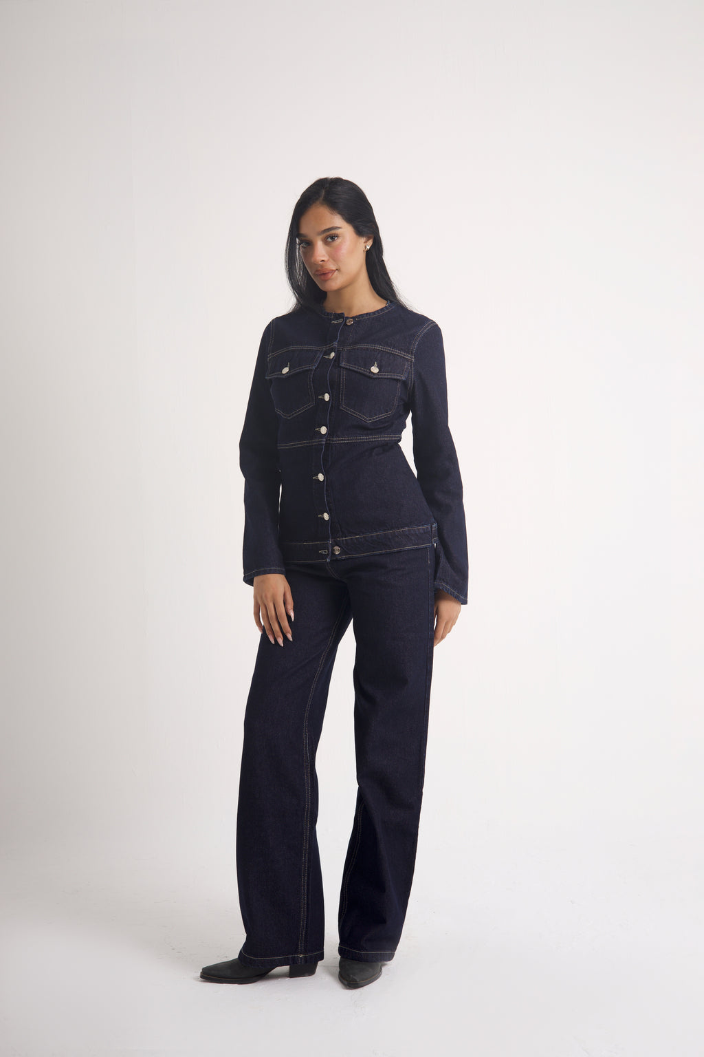 FITTED DENIM JACKET