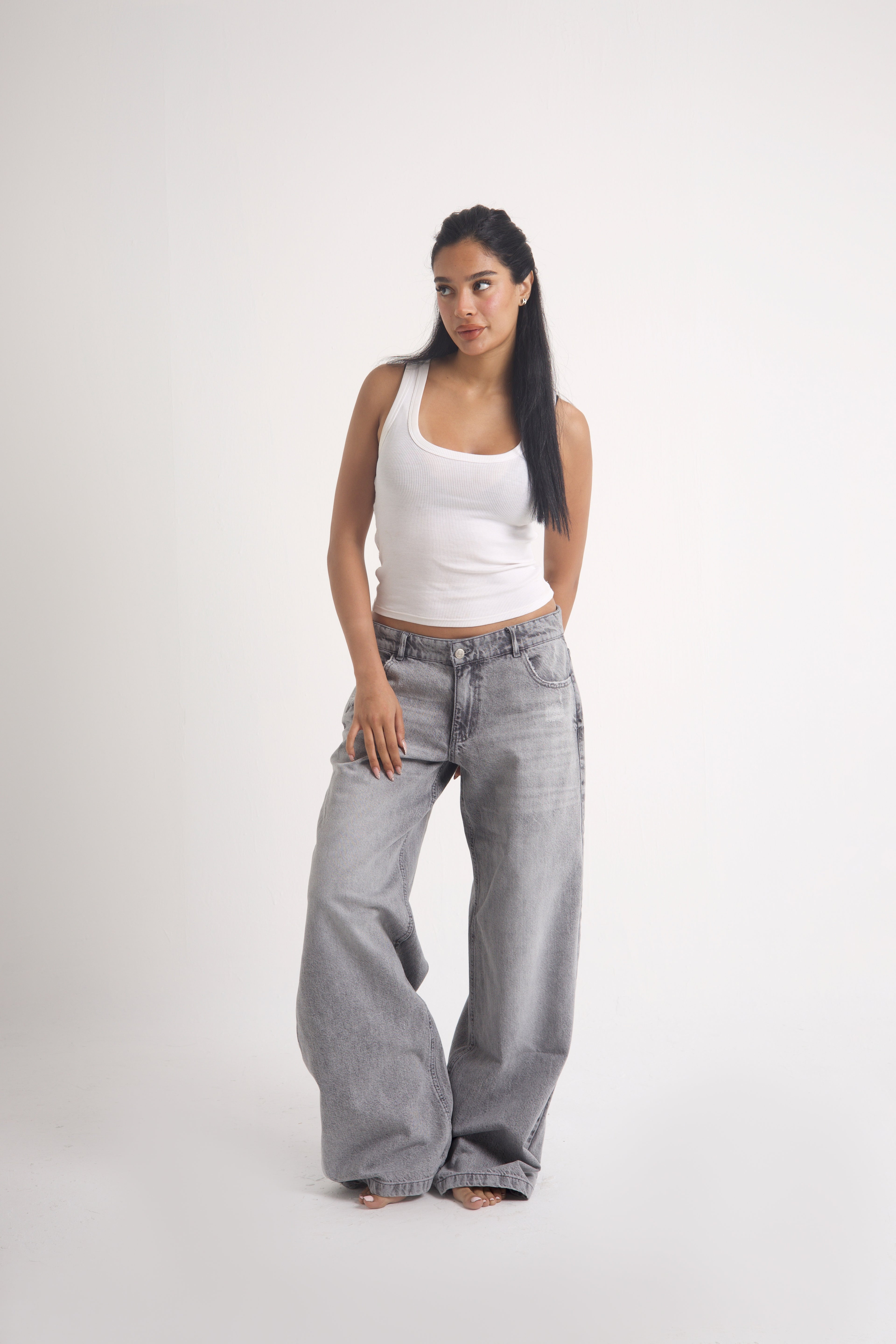 LOW WAIST BAGGY JEANS
