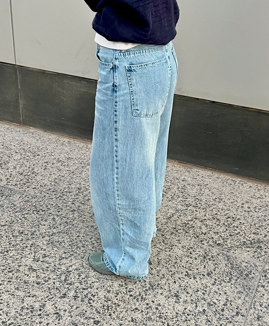 RELAXED BLUE JEANS